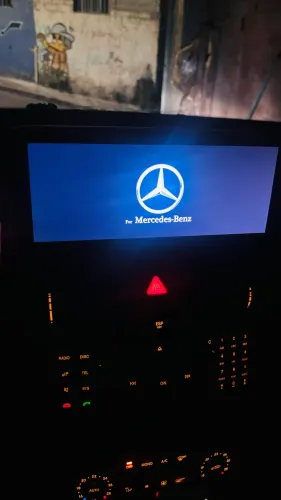 Multimídia Mercedes C 180, C 200