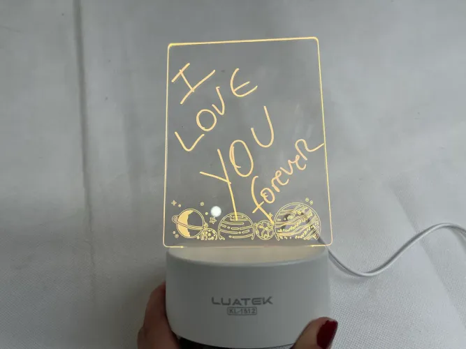 Luminária personalizável recados mensagens positivas co criação