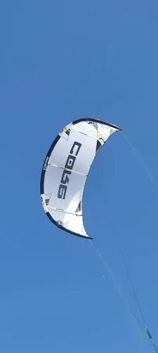 Kit Kitesurf Core XR6 15m LW + Barra Core Sensor 3 - Estado Impecável