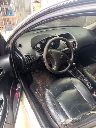 Imagem de Peugeot 207 XR Sport 1.4 Flex 8V 5P 2010