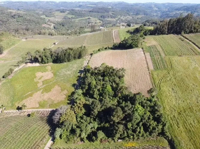 INBOX CIA IMOBILIÁRIA VENDE - Terreno NO VALE DOS VINHEDOS.