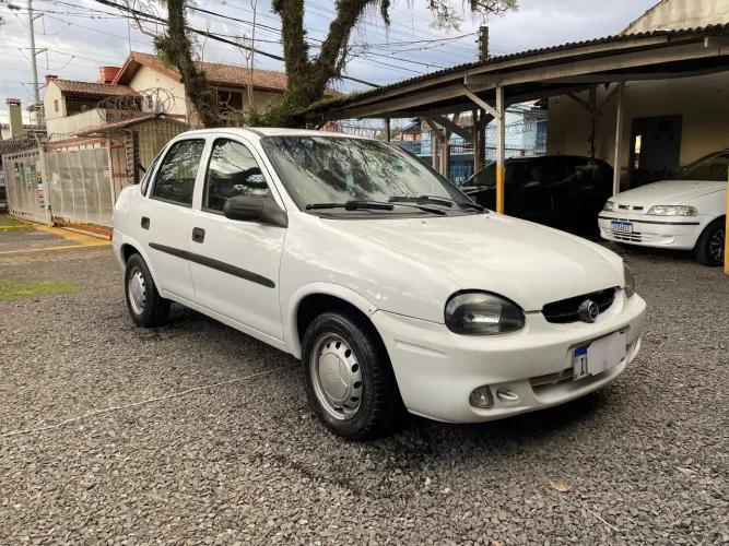 Chevrolet Corsa SED Classic Spirit 1.6 MPFI VHC 8V 2005
