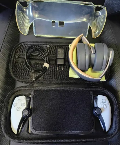 PlayStation Portal Branco + Case + Película + Capa + Carregador