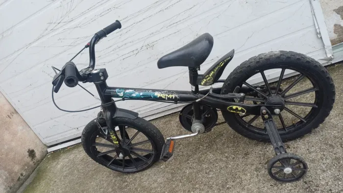 Bicicleta infantil aro 16 menino para concerto 