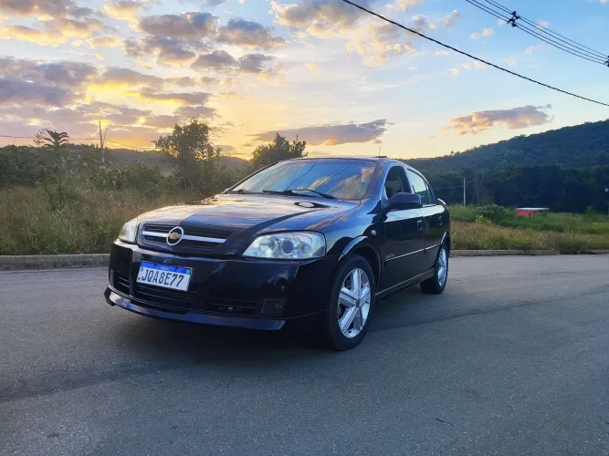 Chevrolet Astra GSI 2.0 16V 136cv Hatchback 5P 2003