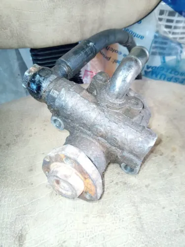 Bomba direção hidraulica - Audi A3/A4 antiga
