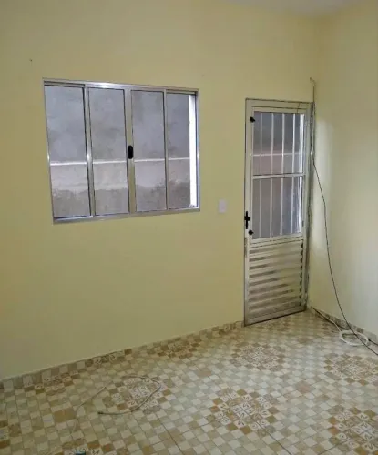 CASA A VENDA - JACINTINHO