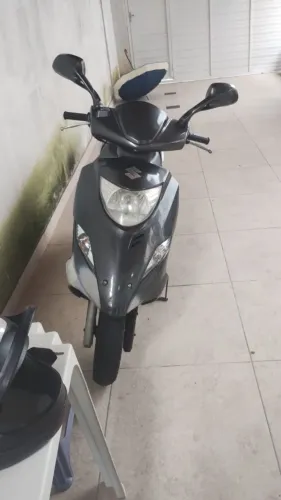 Vendo moto Burgman 2015