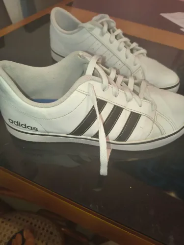 Tênis Adidas branco masculino