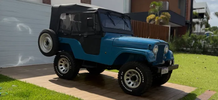 Willys Overland Jeep 2.6 12V Gasolina 2P 1978