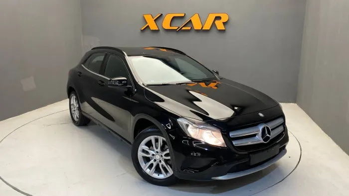 Mercedes-Benz GLA 200 Adv. 1.6/1.6 TB 16V Flex Aut. 2016