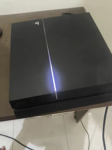 PS4 SEMI-NOVO, ACOMPANHA 6 JOGOS