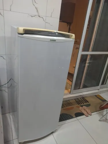 GELADEIRA CONSUL GELANDO PERFEITO TODA BOA