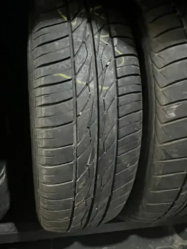 Pneu 275/70/18 General  90 % vida útil