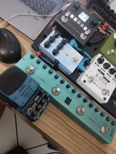 Pedais de guitarra/pedalboard