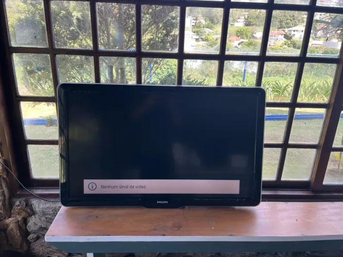 Vendo tv Philips de 40 polegada