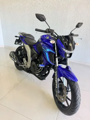Fazer 250 2022 c/36.000km Financio 48x aceito sua moto na troca