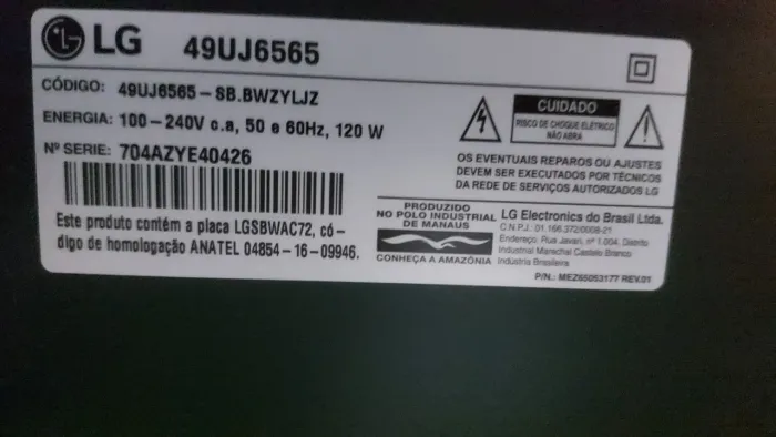 TV LG 49" COM IMAGEM TREMULA