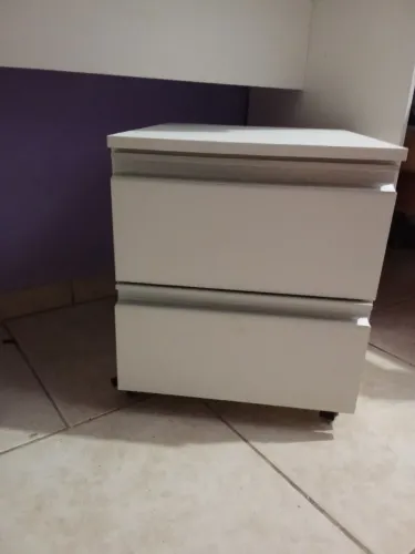 Criado mudo