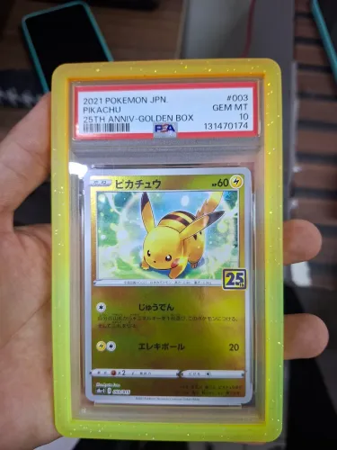 Carta graduada 2021 pikachu