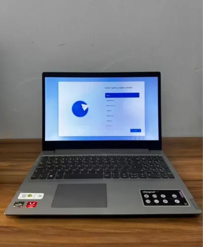 Notebook Lenovo gamer ryzen5 , 8 gb , Ssd 256