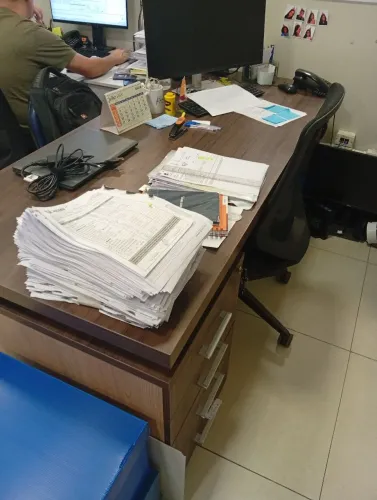 3 Mesas para escritório