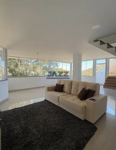 Linda casa a venda no melhor bairro de Monte Alegre do Sul