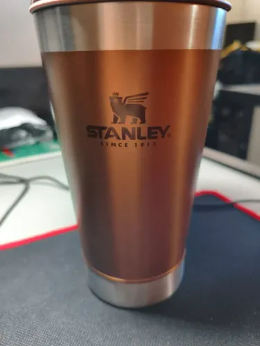 Copo Stanley Original com Tampa e documentação - Dourado - Sem Uso