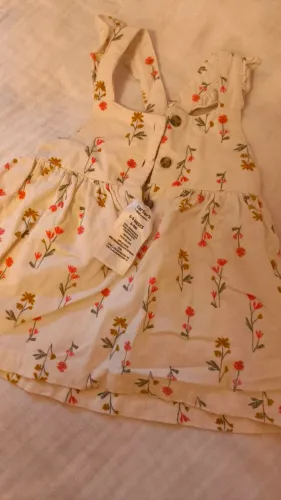 Vestido Carter's Menina