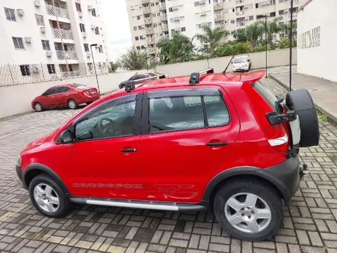 Volkswagen Crossfox 1.6 MI Total Flex 8V 5P 2010