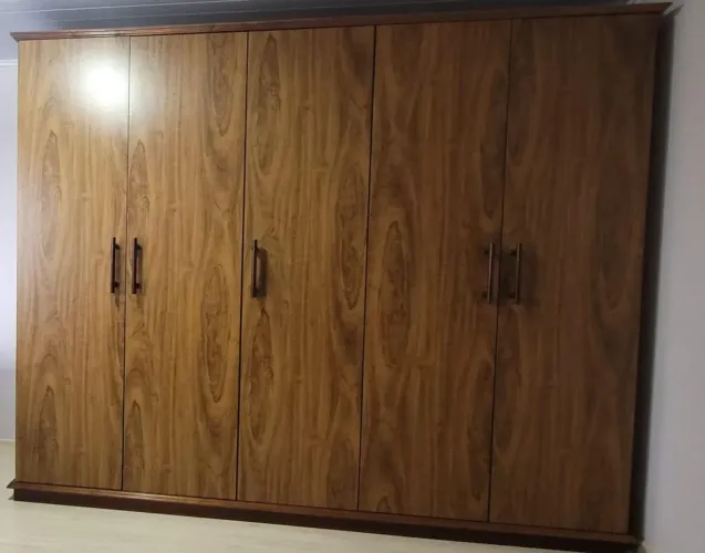 Vendo guarda roupa em MDF 18 mm