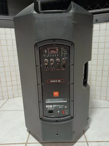 Caixa de som JBL MAX 15