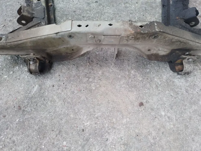 Agregado dianteiro CLIO 1.0 16V 