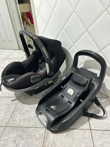 Bebê conforto isofix maxicosi