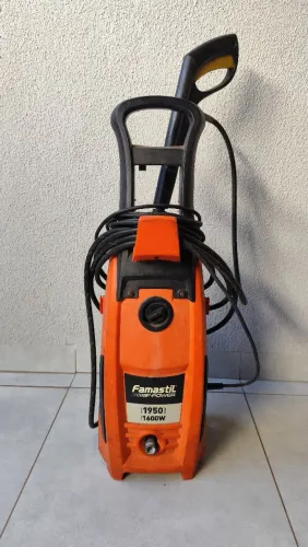 Vendo máquina de lavar calçada Alta pressão 