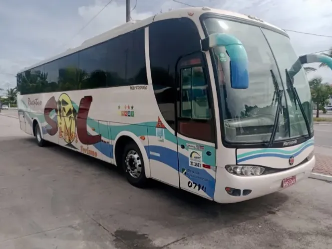 Onibus Marcopolo Viaggio R O500 50 Lugares 2009 Impecável