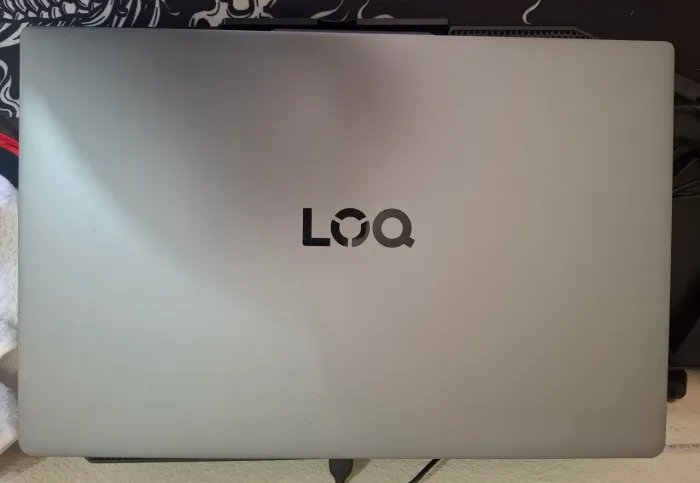 Notebook Gamer Lenovo Loq E - RTX 3050, intel core i5 13ª geração, 16gb de ram e 512 SSD