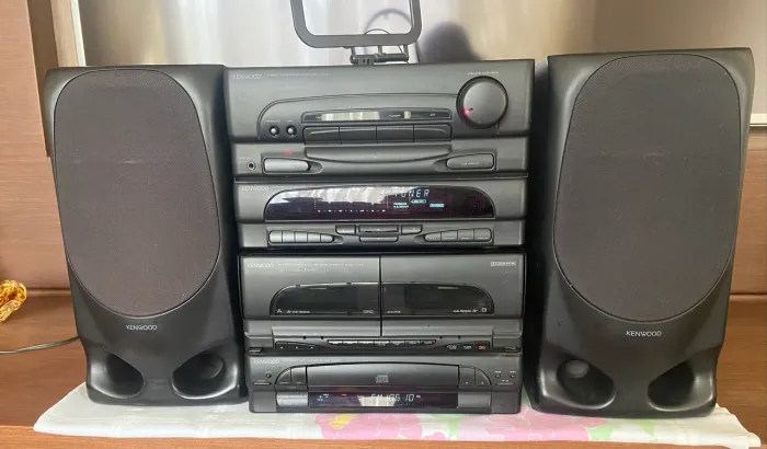 Conjunto de Som Kenwood Stereo com amplificador integrado