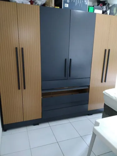 Guarda Roupa Casal 6 Portas Araplac