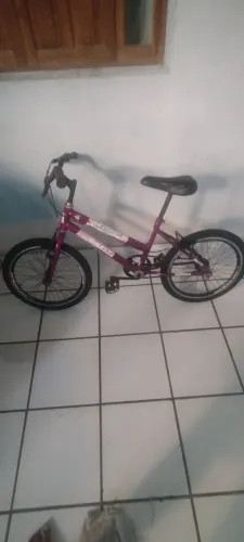 Bicicleta infantil feminino.