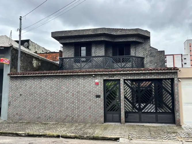 Casa com 3 dormitórios para alugar, 257 m² por R$ 6.300,00/mês - Vila Assunção - Praia Gra