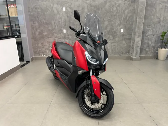 Yamaha XMax 250 2022 - Apenas 15.000 Km - Muito Nova !!!
