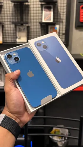iPhone 13