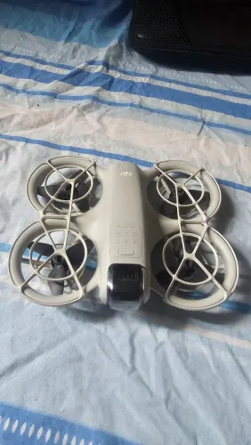 drone DJI Neo 1 com caixa e todos os acessórios originais (danificado) + brinde