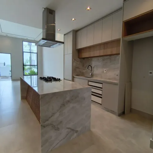Casa de Alto Padrão em Condomínio Fechado 170m² 3 Quartos (1 Suíte)-Bragança Paulista