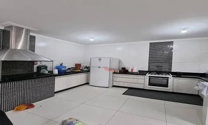 Casa com 4 dormitórios à venda, 180 m² por R$ 800.000,00 - São Pedro - São Pedro/SP