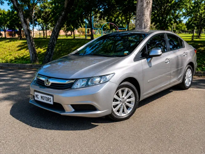 Honda Civic Sedan LXS 1.8/1.8 Flex 16V Aut. 4P 2014