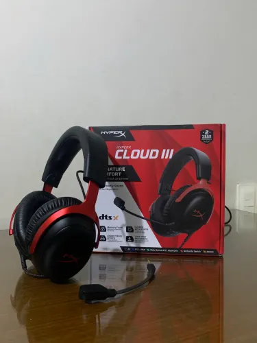 Headset Gamer HyperX Cloud III DTS USB | Seminovo
