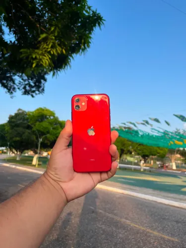 iPhone 11 vermelho, 64gb
