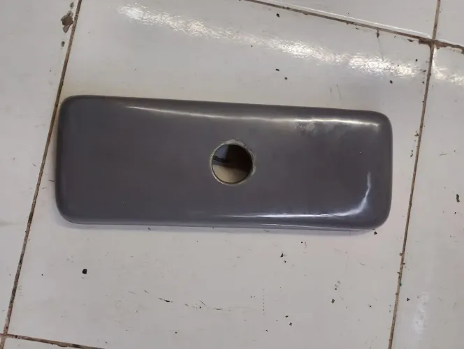 Tampa de caixa de vaso sanitário